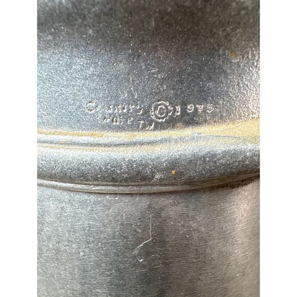 Vintage Wilton Armetale Country Ware Pewter Ice Bucket Canister stamped 1975 - Picture 6 of 11